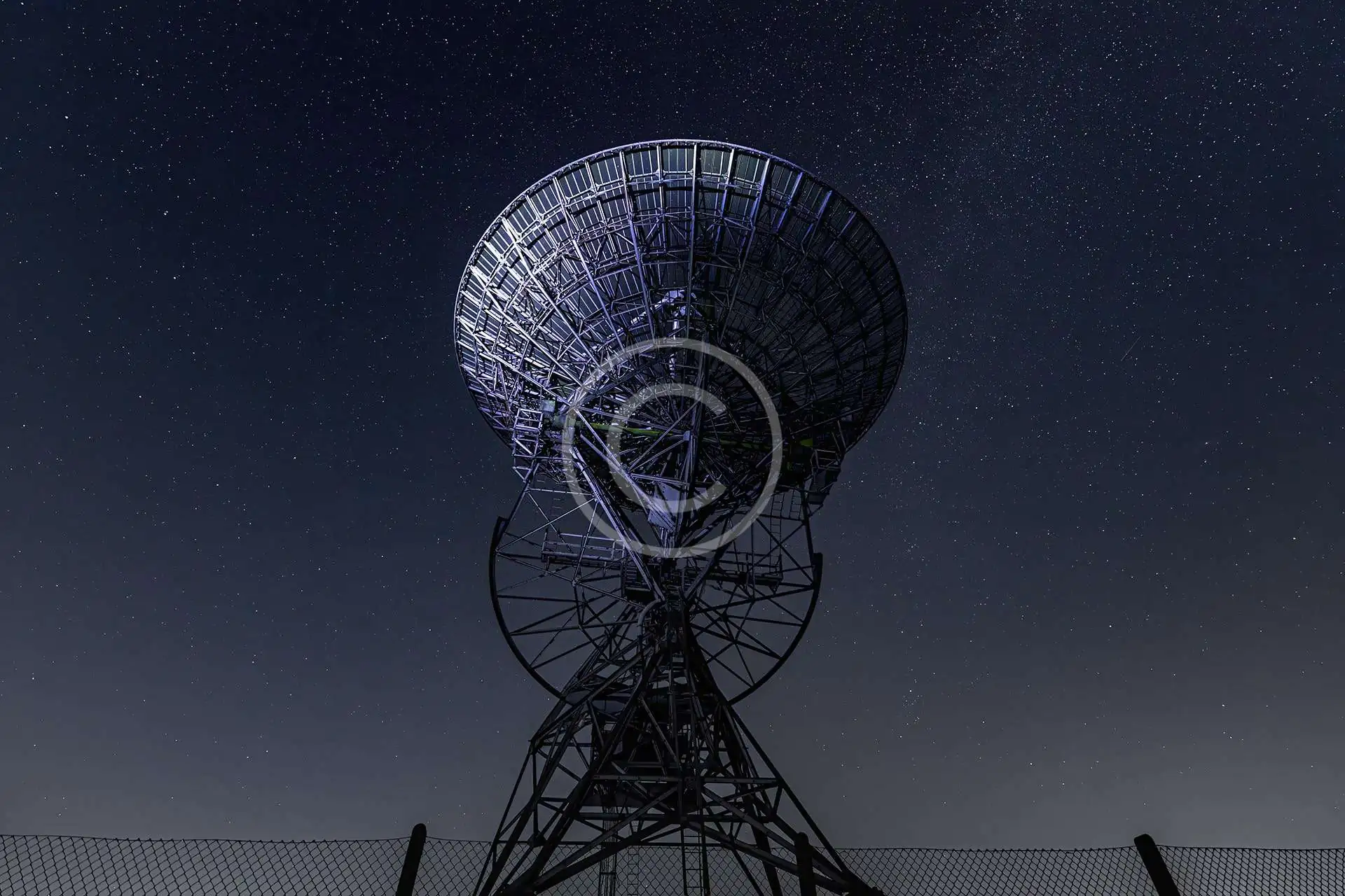 Radio telescope